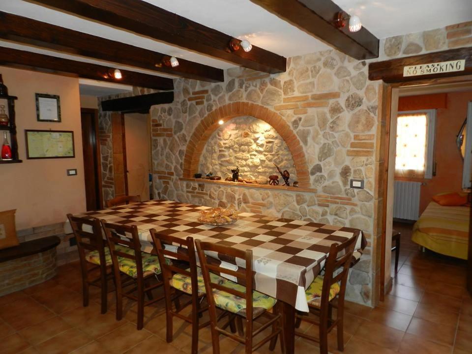 Il Cantinoccio B&B Cerasolo Exterior foto
